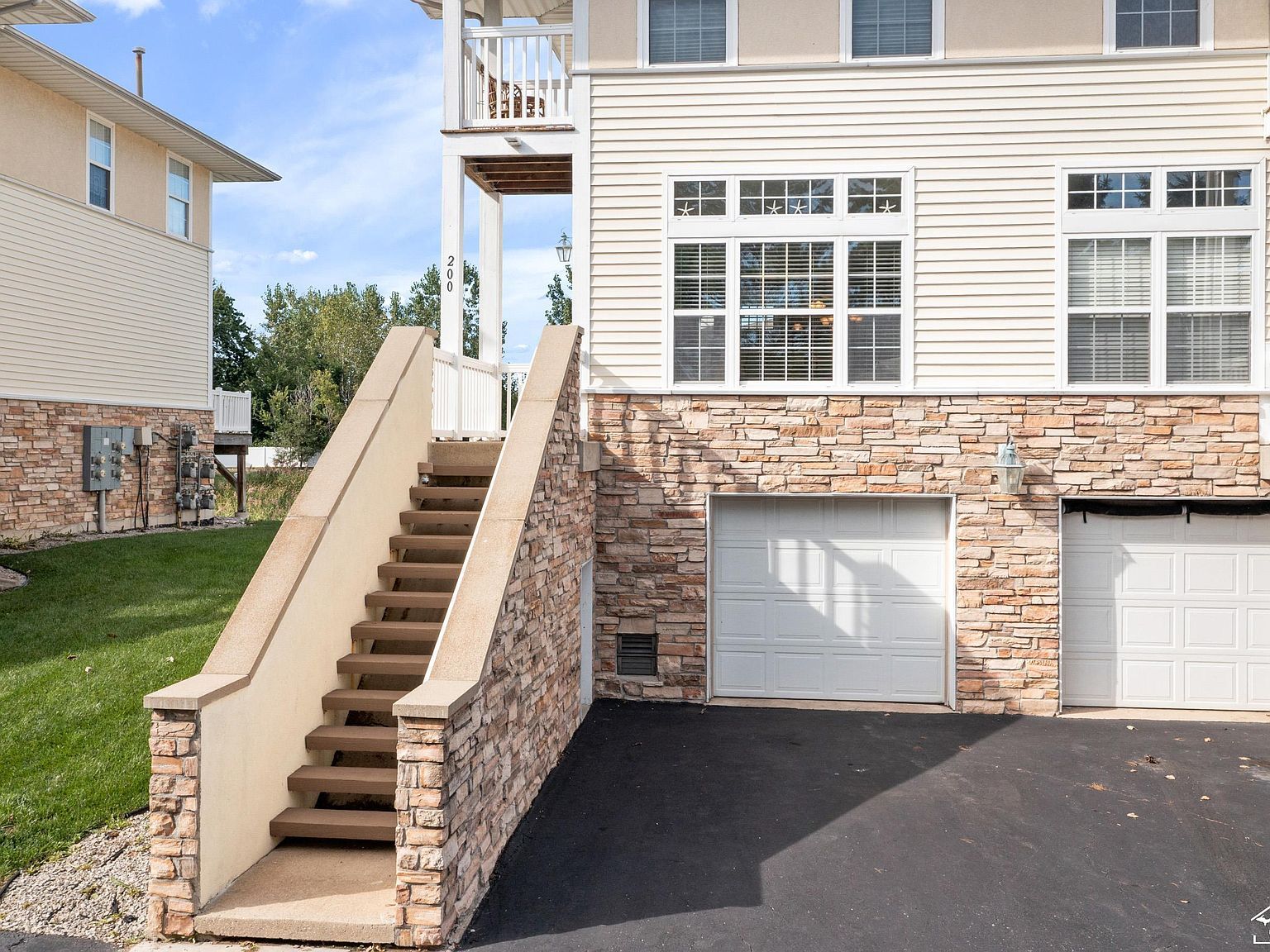200 Beachwalk Trl Luna Pier, MI 48157 - Thumbnail 3