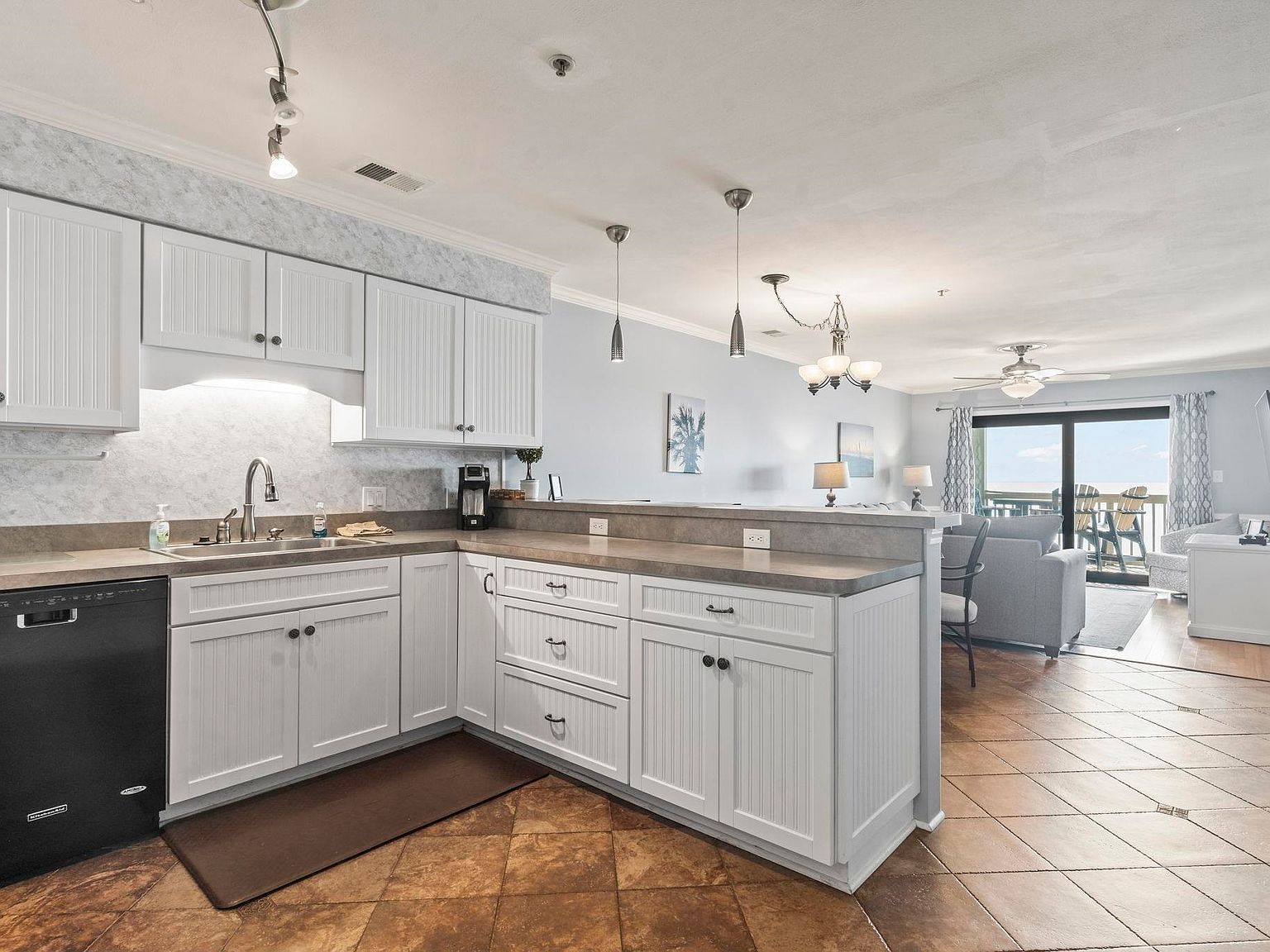 811 N Ocean Blvd #203 Myrtle Beach, SC 29575 - Thumbnail 3
