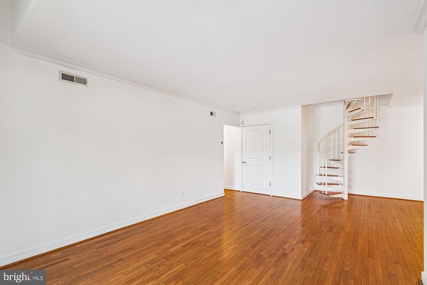 300 Hilltop Ln #300I Annapolis, MD 21403 - Thumbnail 3