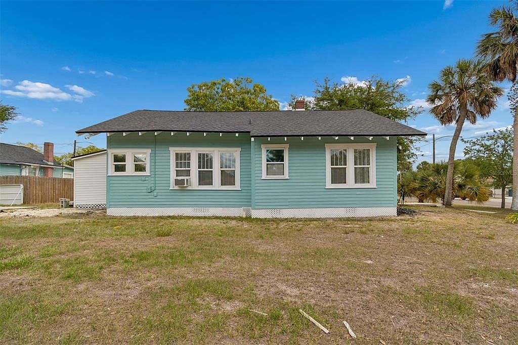 4105 18th Ave S Saint Petersburg, FL 33711 - Thumbnail 3