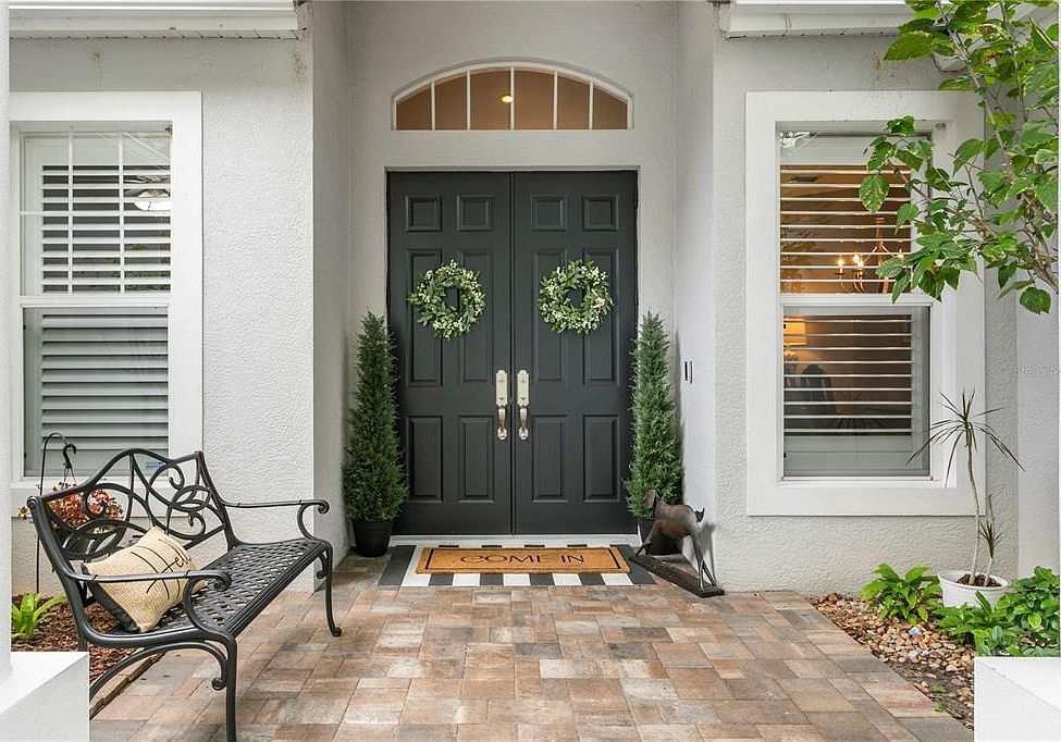 10237 Garden Alcove Dr Tampa, FL 33647 - Thumbnail 3