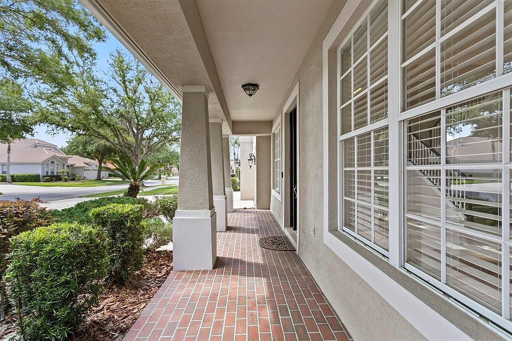 10235 Estuary Dr Tampa, FL 33647 - Thumbnail 3