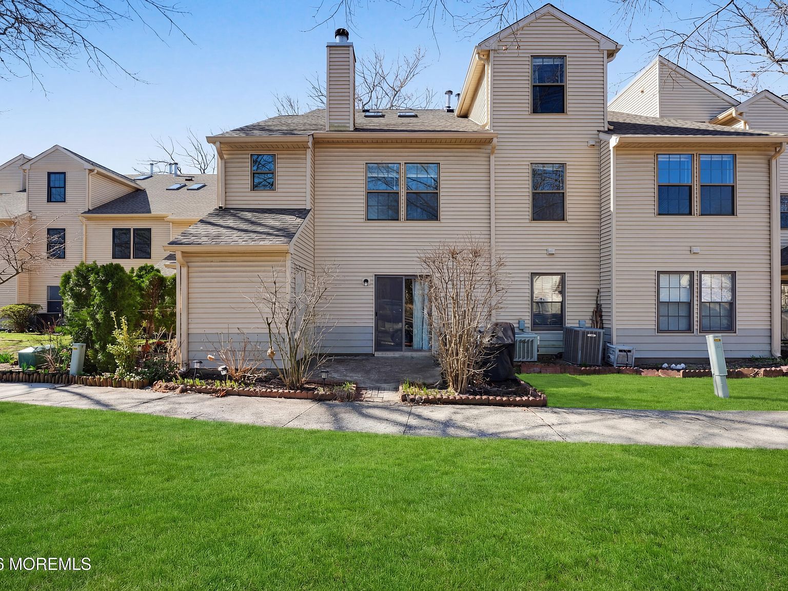 1807 Lilly Ln Jackson, NJ 08527 - Thumbnail 3