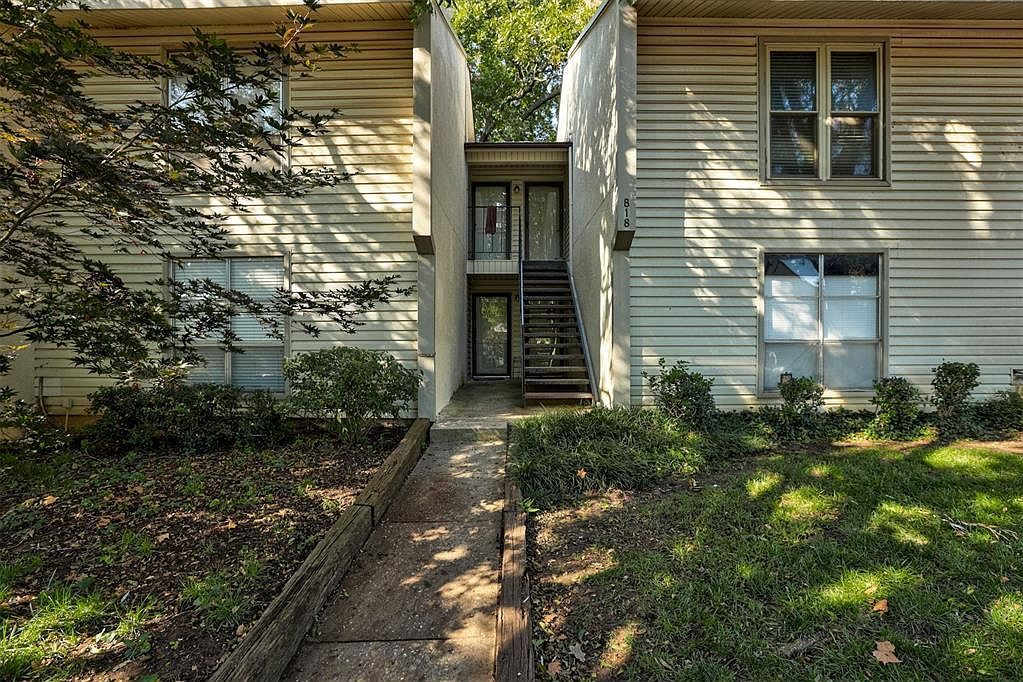 818 Cardinal Creek Blvd APT D Norman, OK 73072 - Thumbnail 3