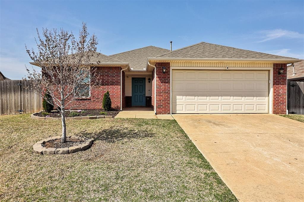 2801 Thompson Farm Ln Yukon, OK 73099 - Thumbnail 3