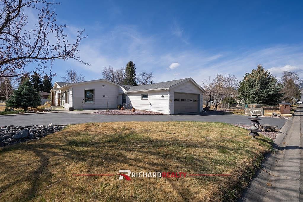 1044 Stampede Ave Cody, WY 82414 - Thumbnail 3