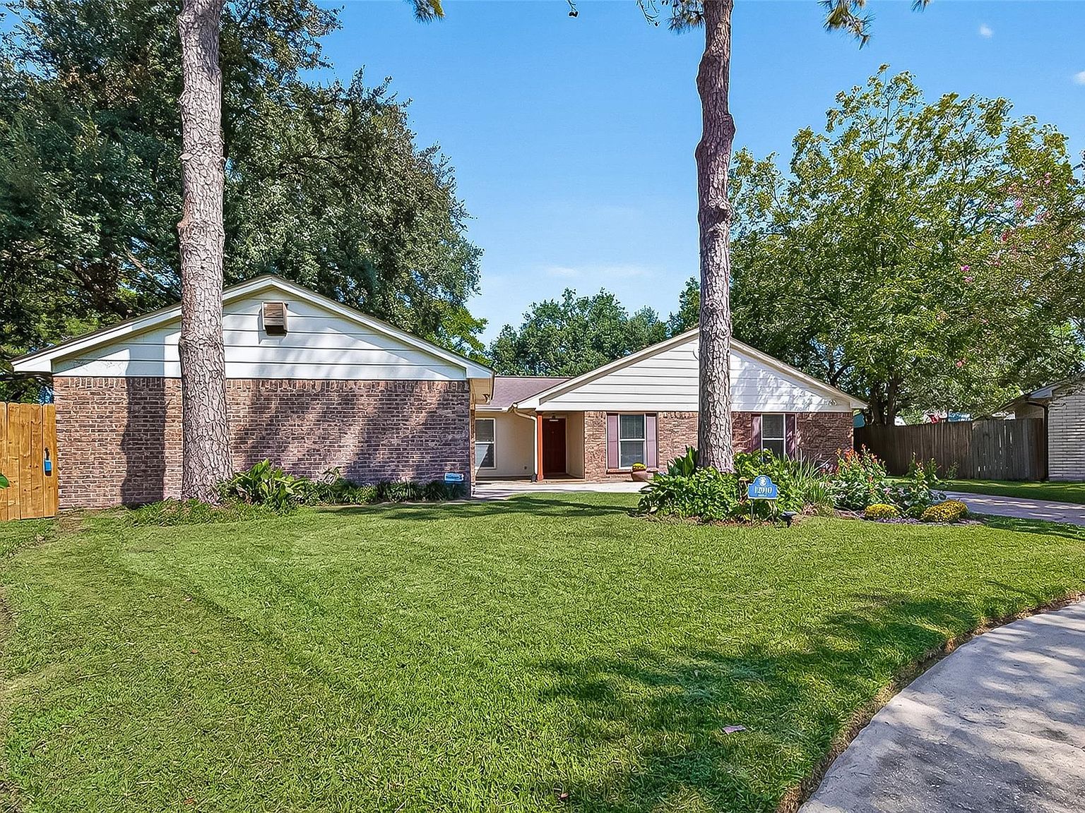 12910 Aste Ln Houston, TX 77065 - Thumbnail 3
