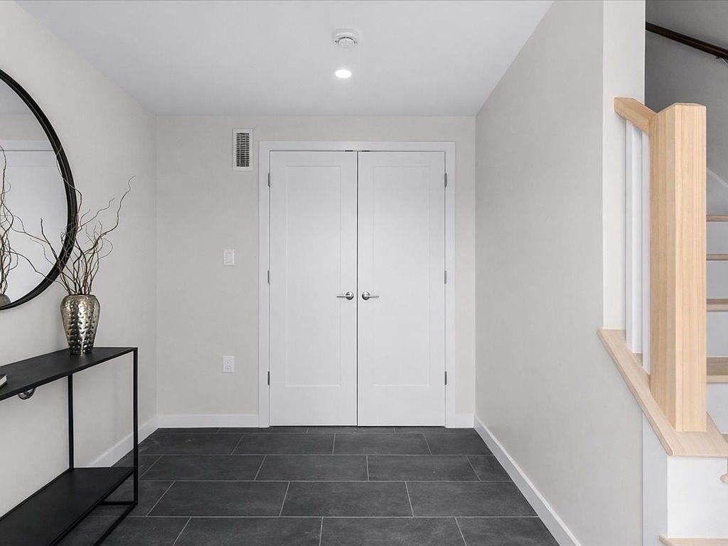65 Eliot St Natick, MA 01760 - Thumbnail 3