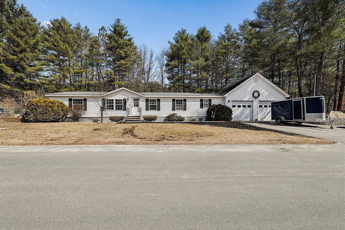 18 Stacey Dr Hopkinton, NH 03229 - Thumbnail 3