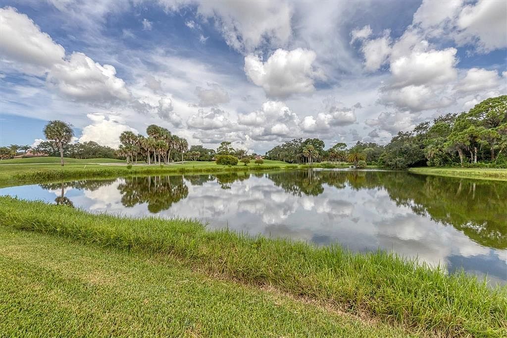 7716 Club Ln Sarasota, FL 34238 - Thumbnail 3