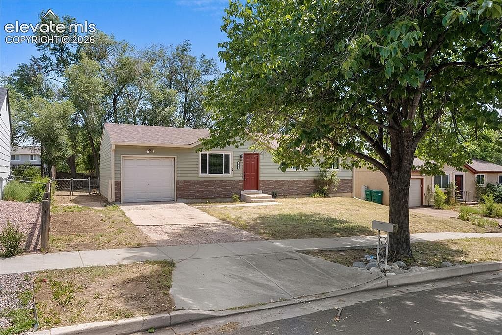 4011 E Pikes Peak Ave Colorado Springs, CO 80909 - Thumbnail 3