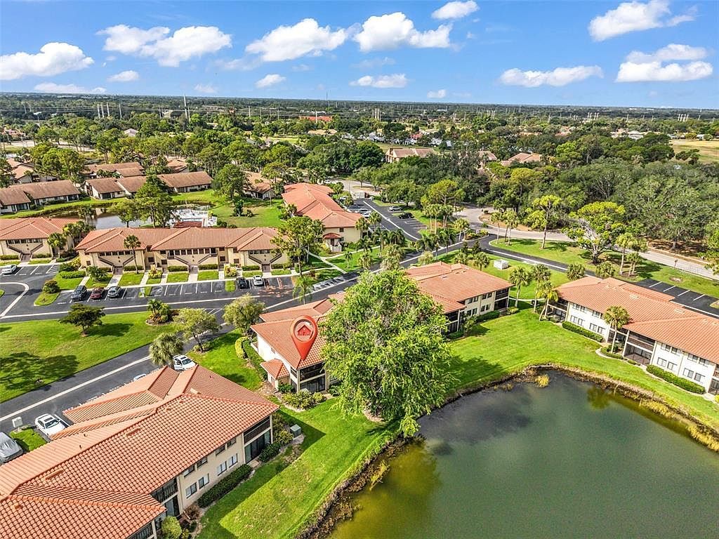 5221 Lake Village Dr #24 Sarasota, FL 34235 - Thumbnail 3