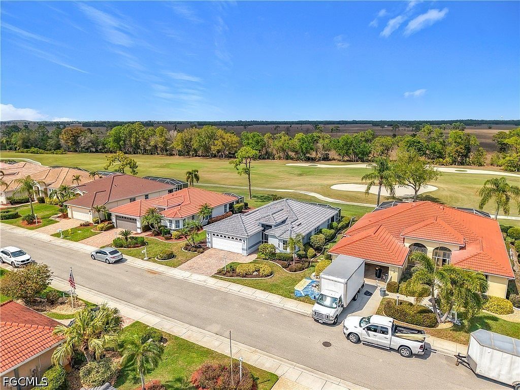 2561 Valparaiso Blvd North Fort Myers, FL 33917 - Thumbnail 3