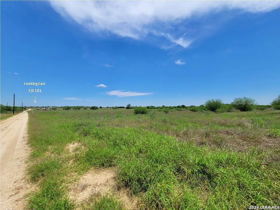 277 Joy Ln #2 Pleasanton, TX 78064 - Thumbnail 3