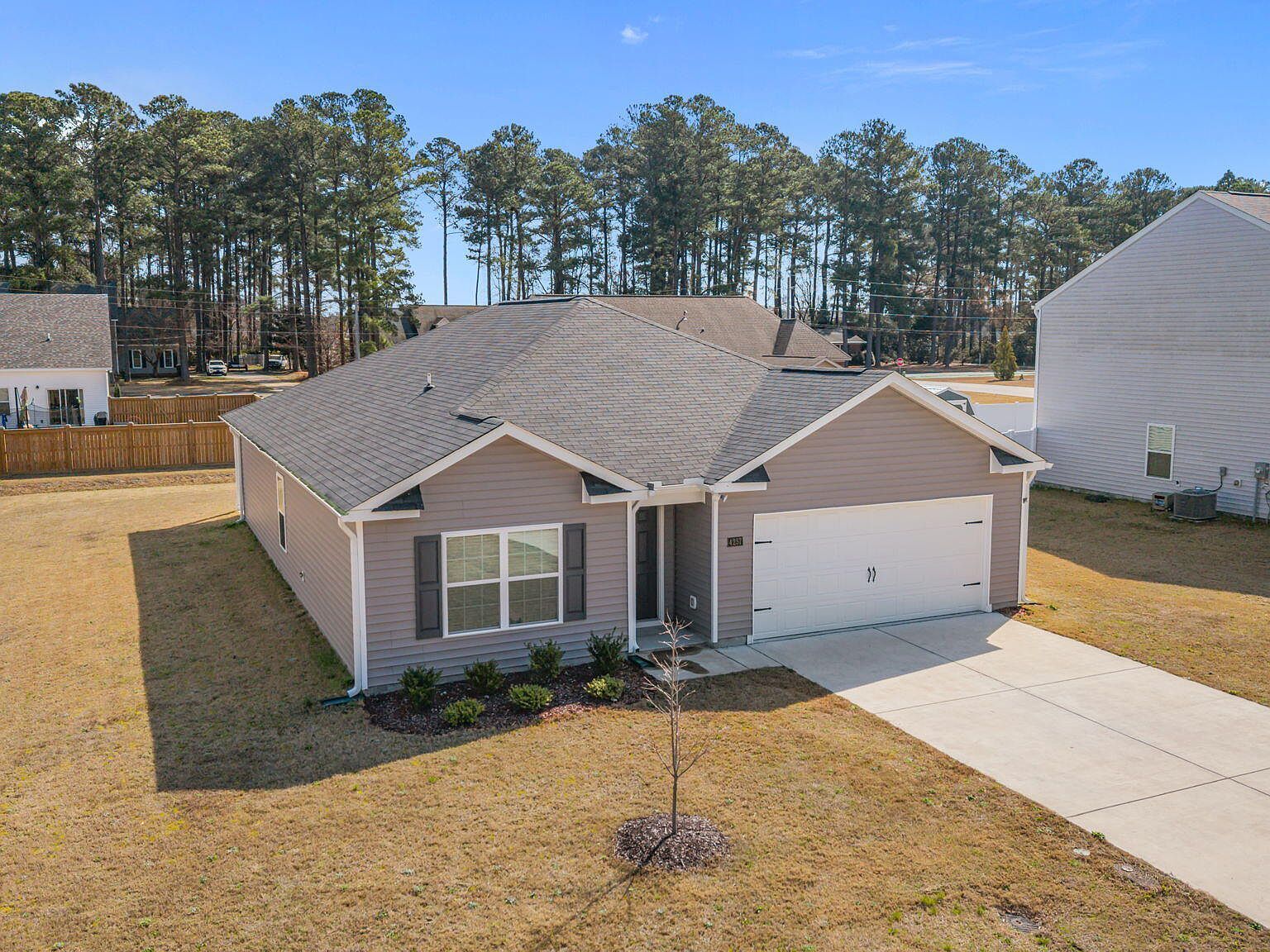 4257 Stanfield Ct Ayden, NC 28513 - Thumbnail 3