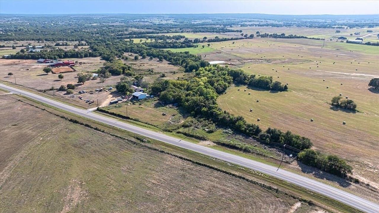 17801 Fm 920 Poolville, TX 76487 - Thumbnail 3