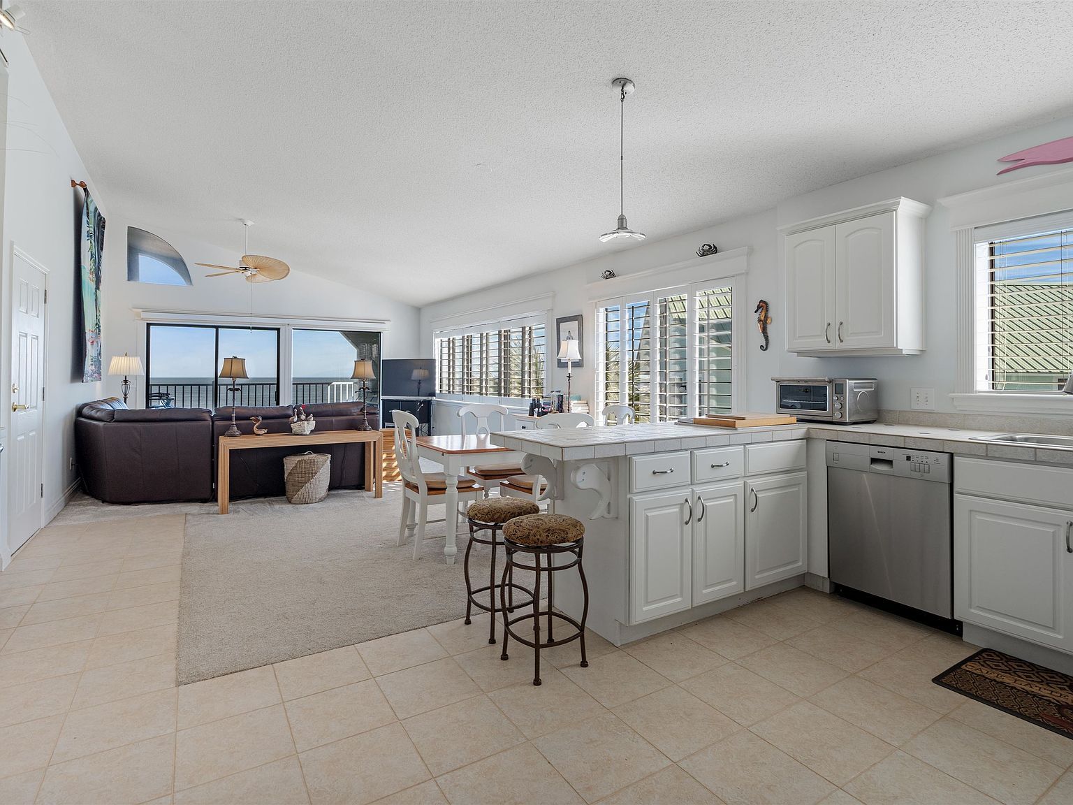 2900 Coastal Hwy APT 6 Saint Augustine, FL 32084 - Thumbnail 3