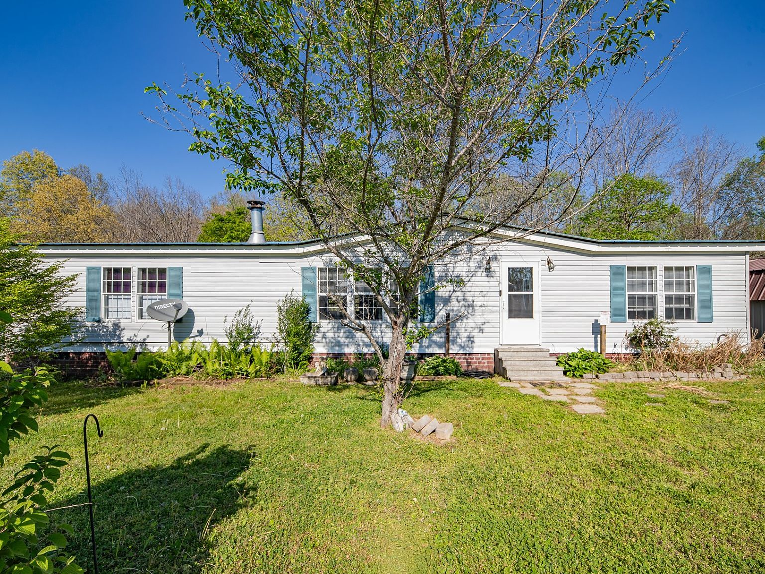 2056 Kristin Dr Centerville, TN 37033 - Thumbnail 3