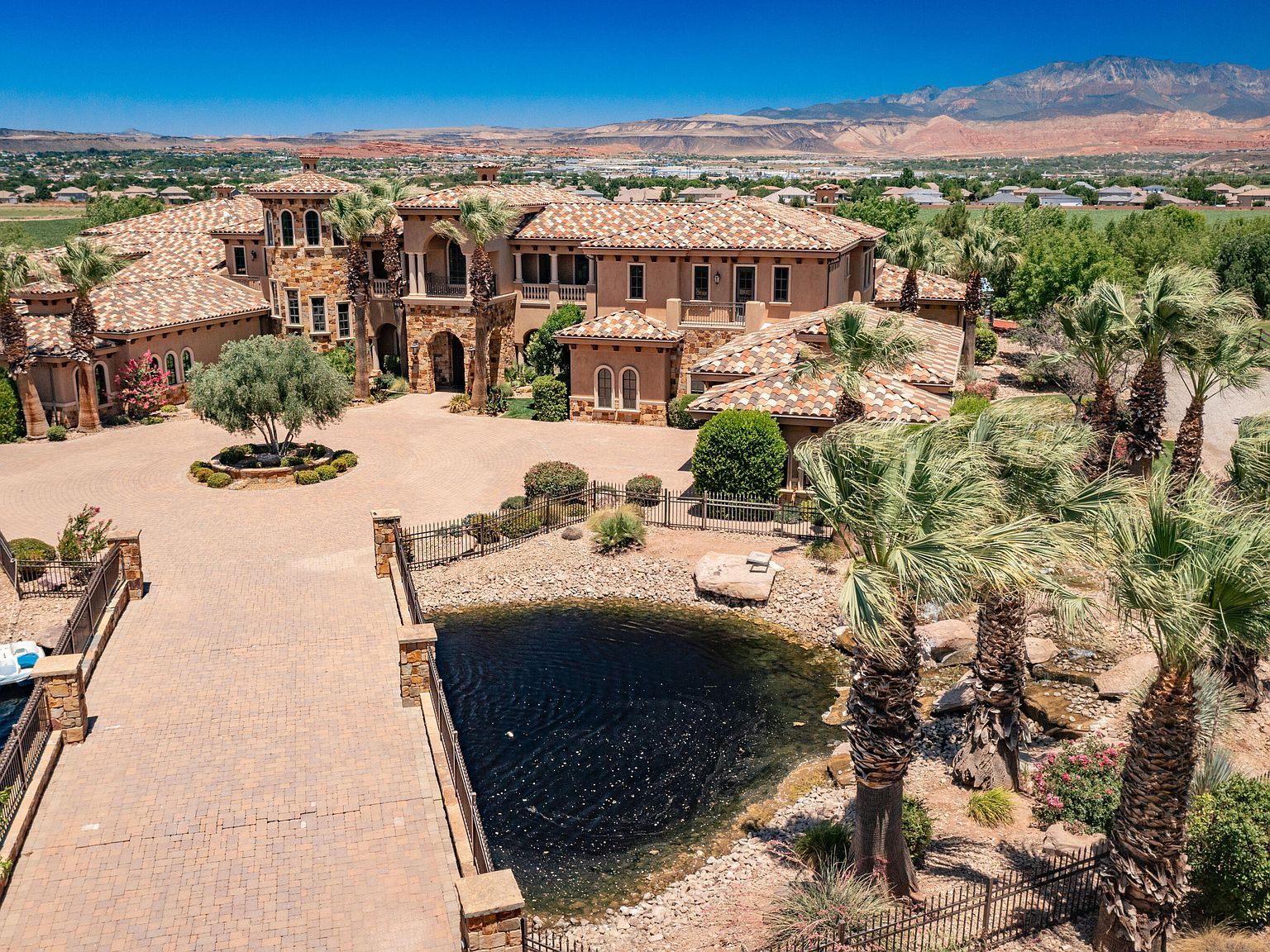 90 W Triple Crown Ln Washington, UT 84780 - Thumbnail 3