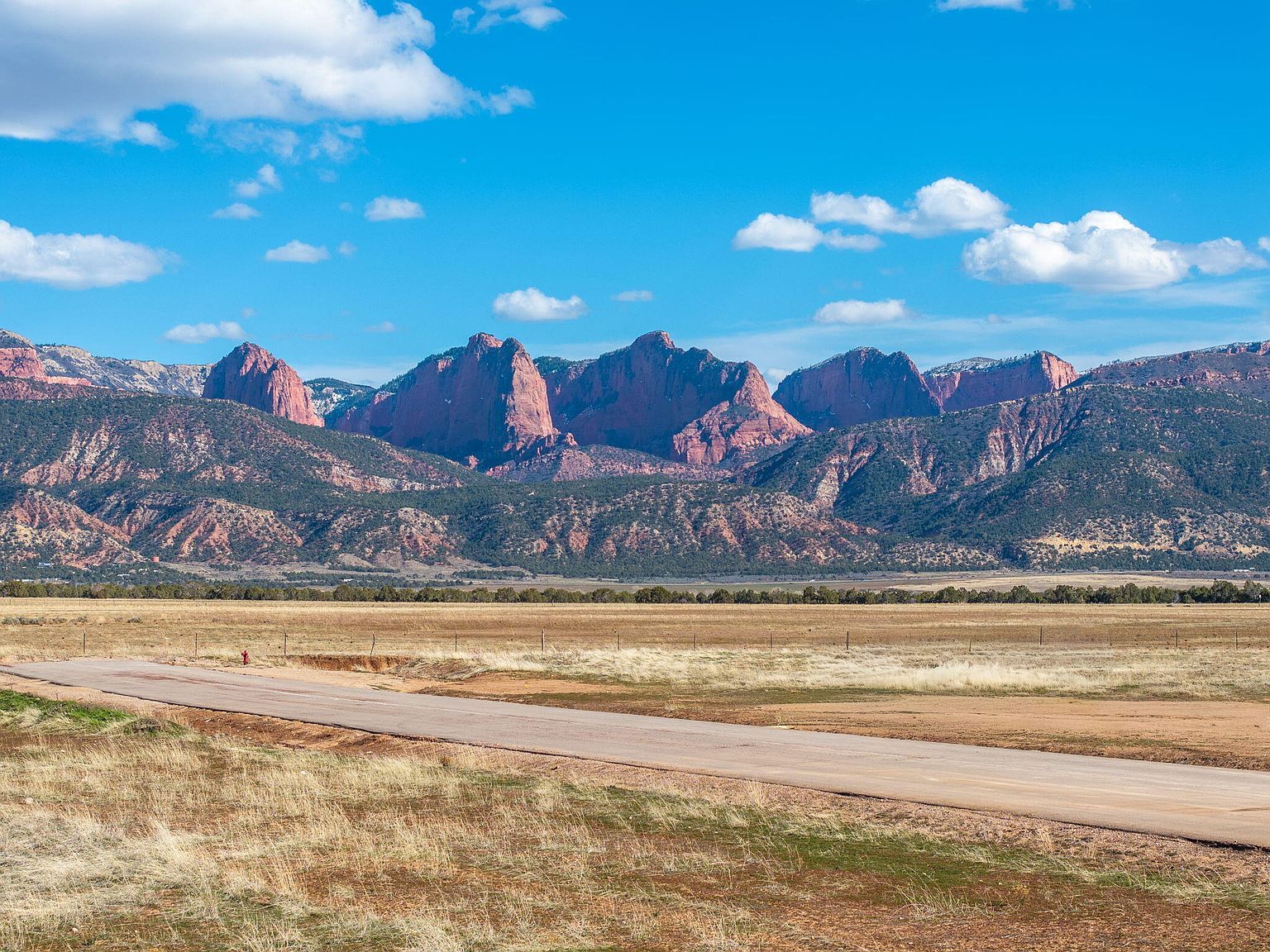 1705 E 460 N New Harmony, UT 84757 - Thumbnail 3