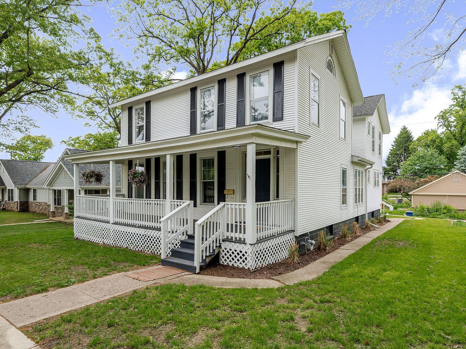 104 Gardena St Michigan City, IN 46360 - Thumbnail 3