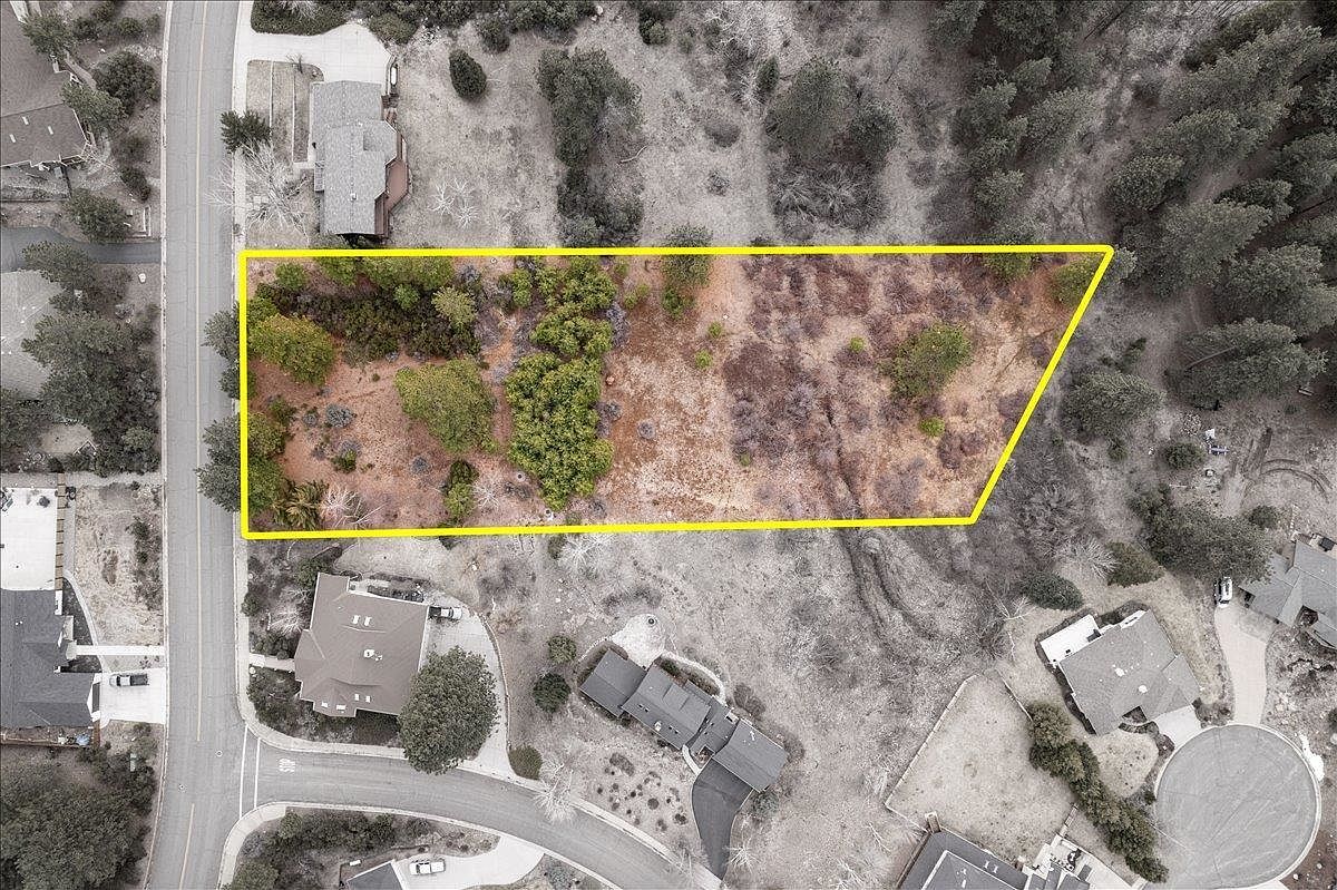 Siskiyou Lake Blvd Unit 2 Mount Shasta, CA 96067 - Thumbnail 3