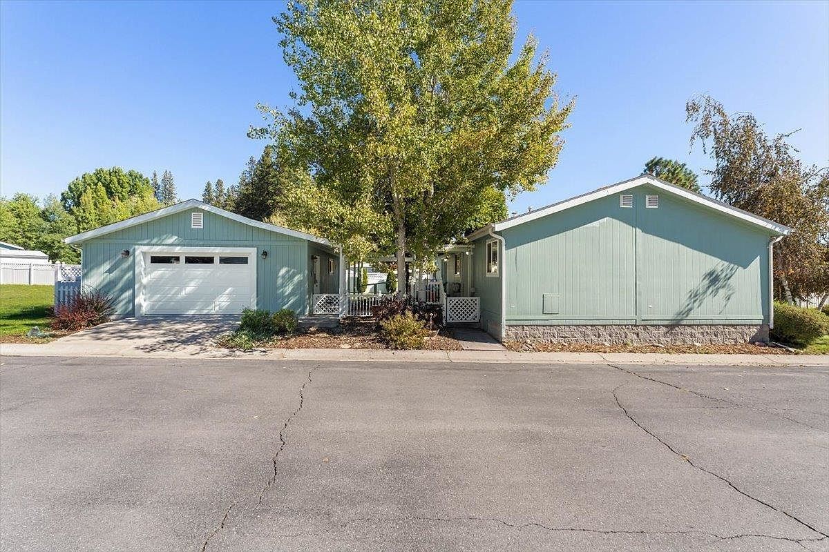 212 S McCloud Ave #35 & 36 McCloud, CA 96057 - Thumbnail 3