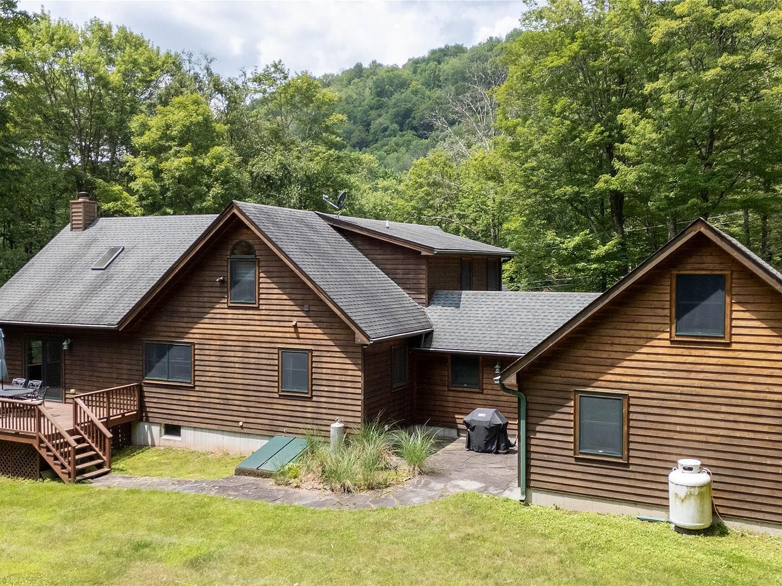 384 Morton Hill Rd Roscoe, NY 12776 - Thumbnail 3