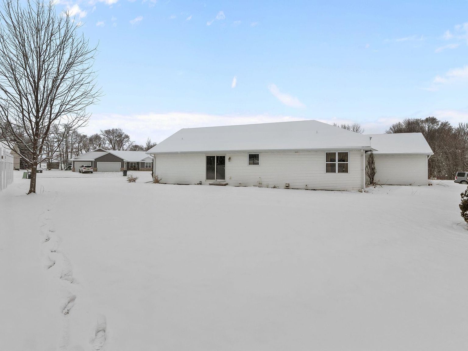 6785 Cascade Dr Greenleaf, WI 54126 - Thumbnail 3