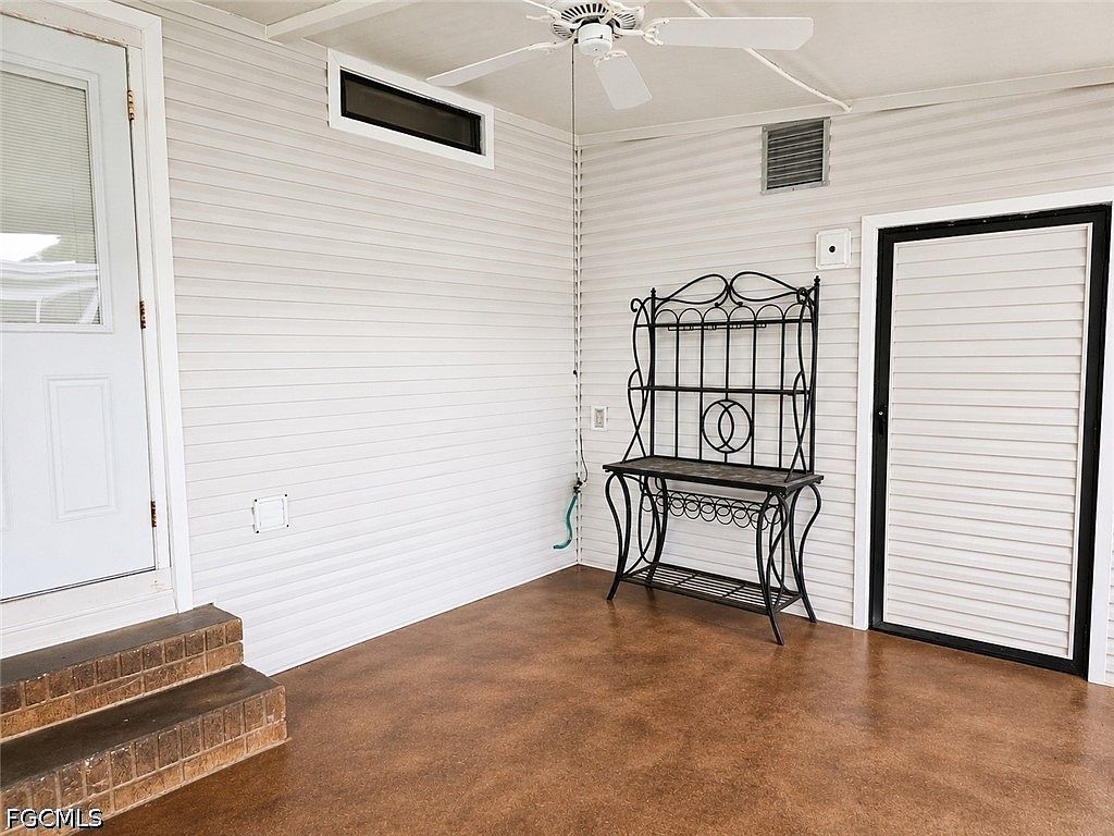 20 Grosbeak Ln #20 Naples, FL 34114 - Thumbnail 3