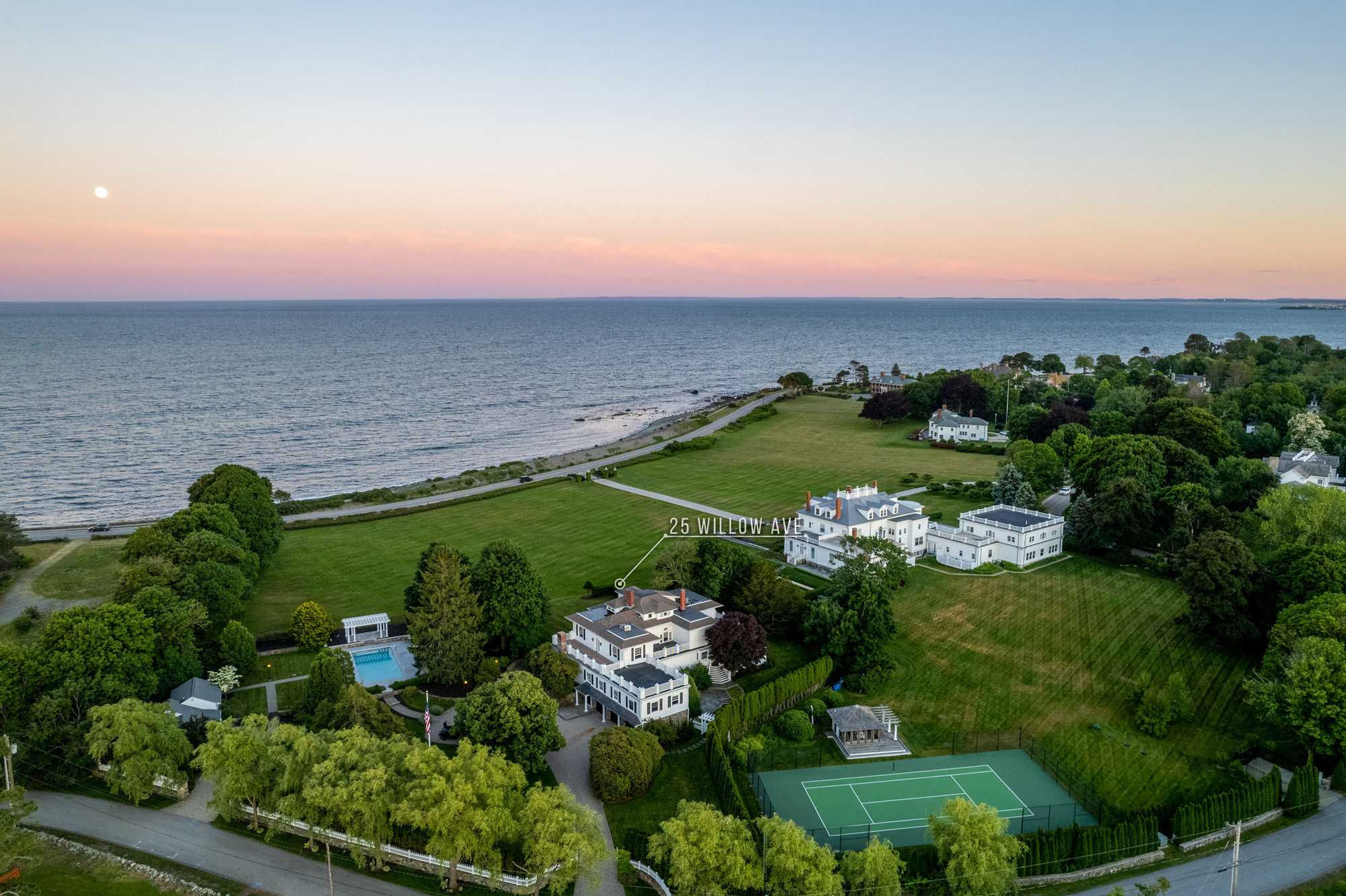 25 Willow Avenue, North Hampton, NH, USA, 3862 - Thumbnail 3