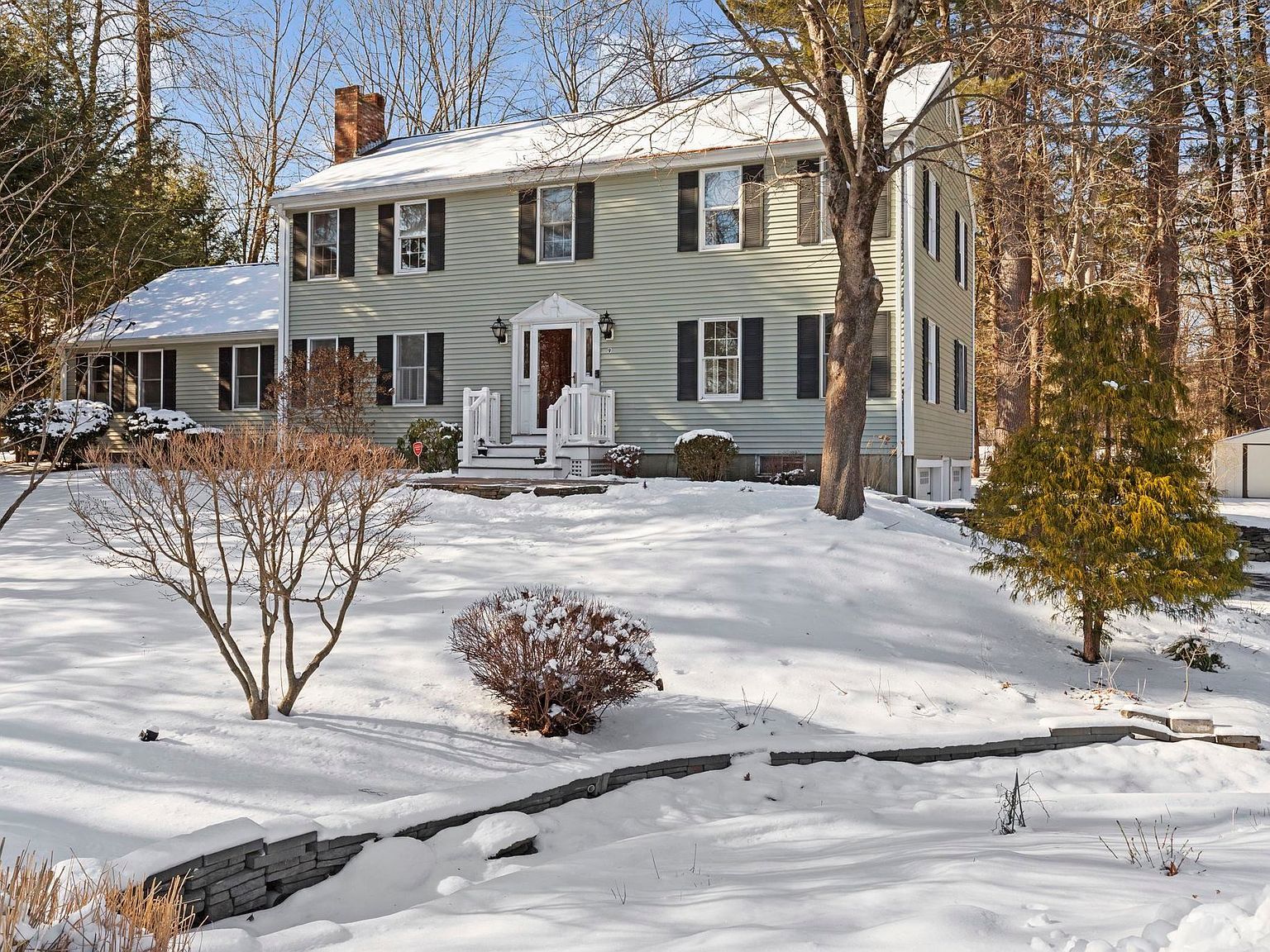 9 Little Pine Ln Exeter, NH 03833 - Thumbnail 3