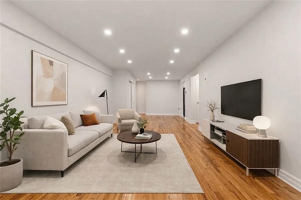 720 E 32nd St APT G5 Brooklyn, NY 11210 - Thumbnail 3
