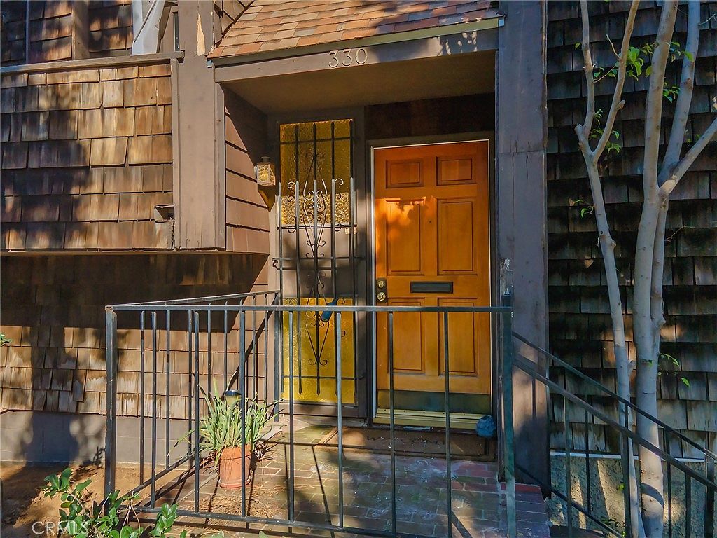 330 N 5th St Burbank, CA 91501 - Thumbnail 3