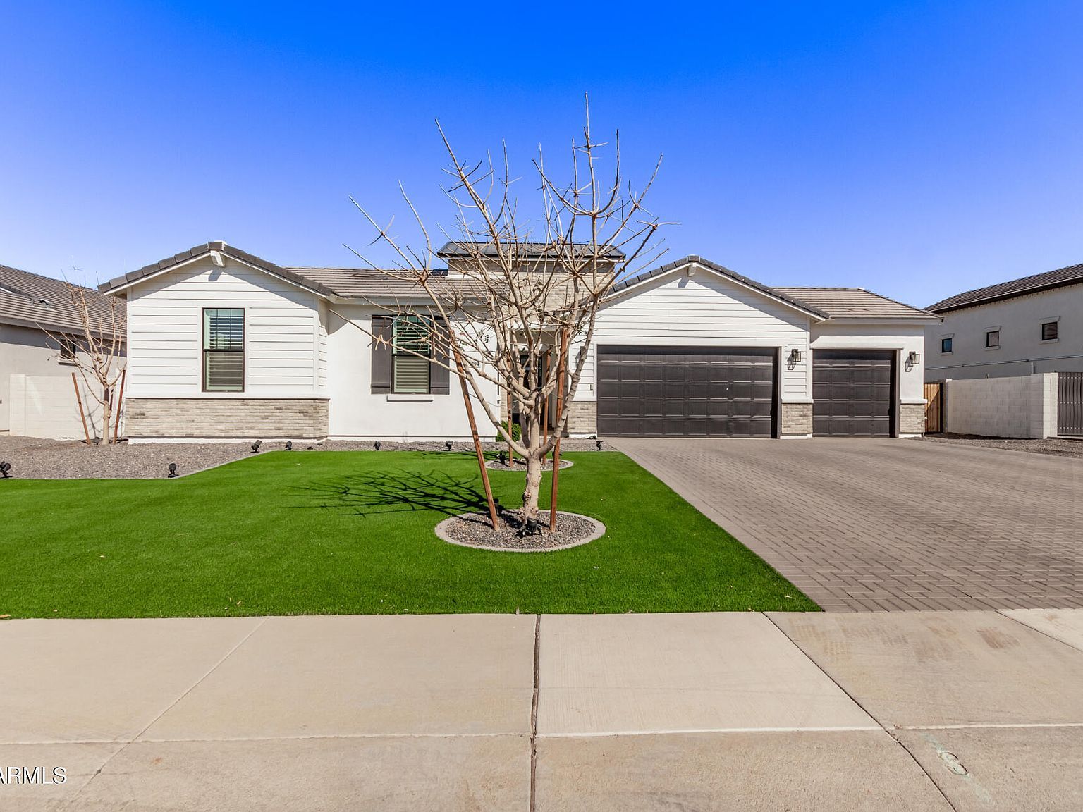 1294 E La Fortuna Ct San Tan Valley, AZ 85140 - Thumbnail 3