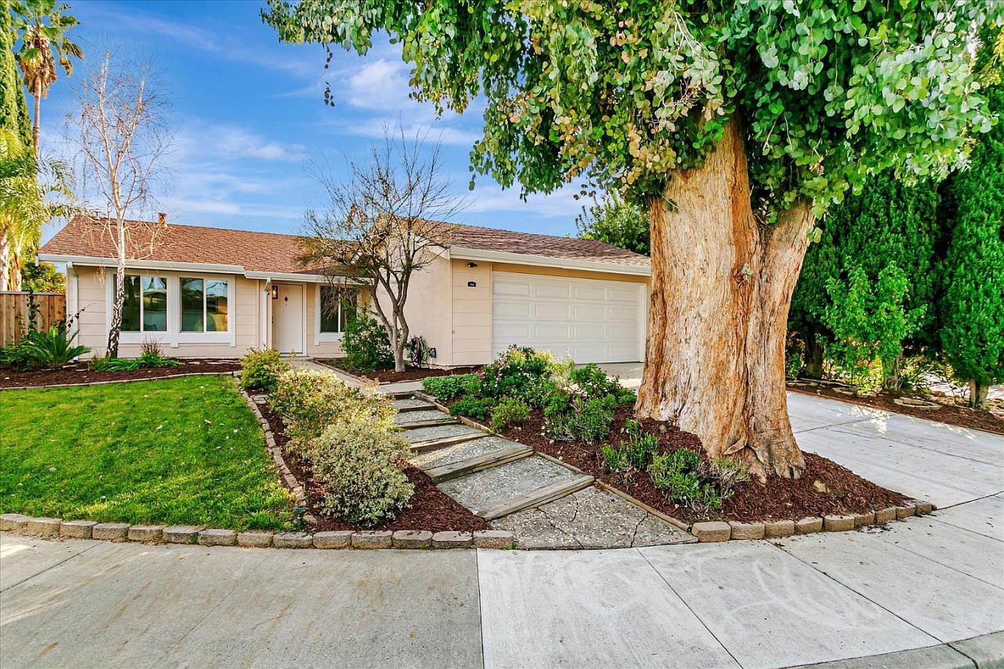 414 Gwinn Ct San Jose, CA 95111 - Thumbnail 3