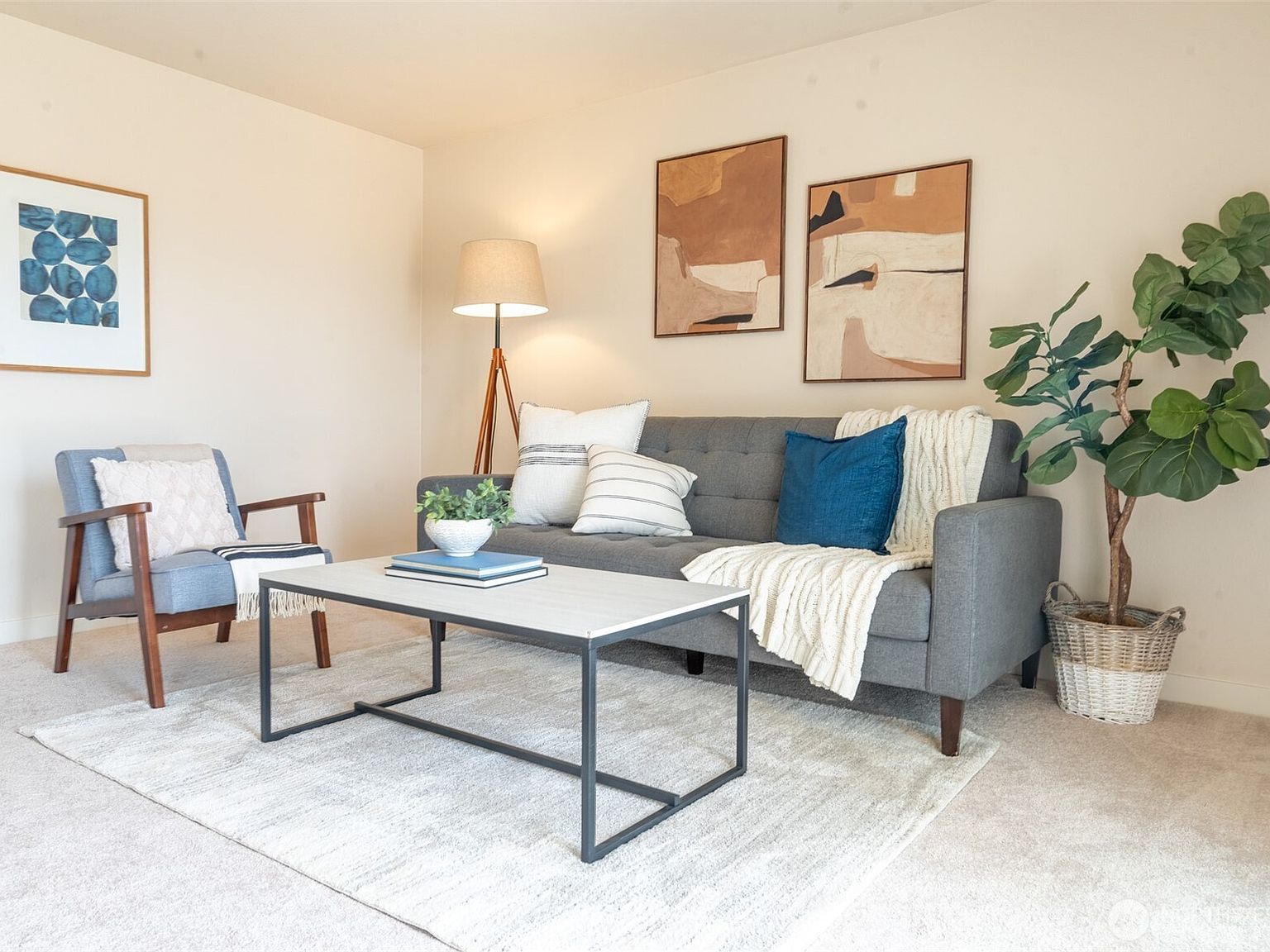 10744 Greenwood Ave N APT 302 Seattle, WA 98133 - Thumbnail 3