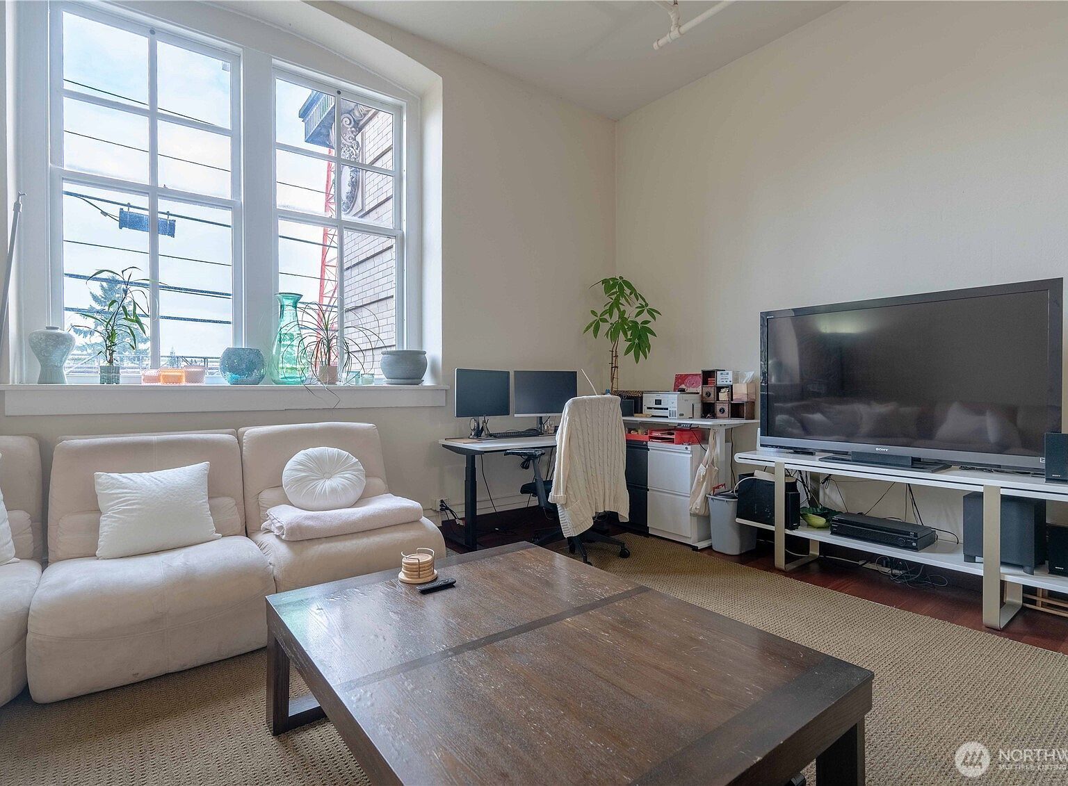 201 Galer St APT 223 Seattle, WA 98109 - Thumbnail 3