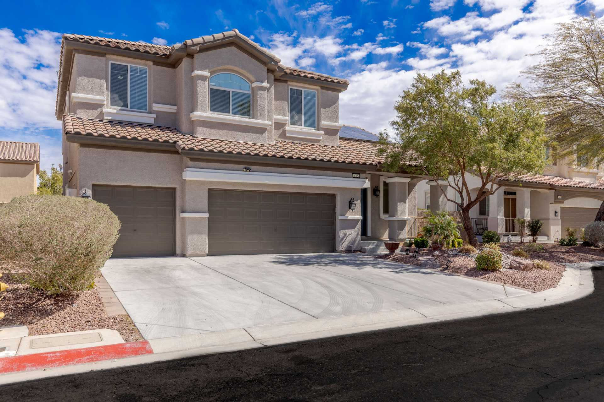 11484 Roncat Court, Las Vegas, Nevada, USA - Thumbnail 3