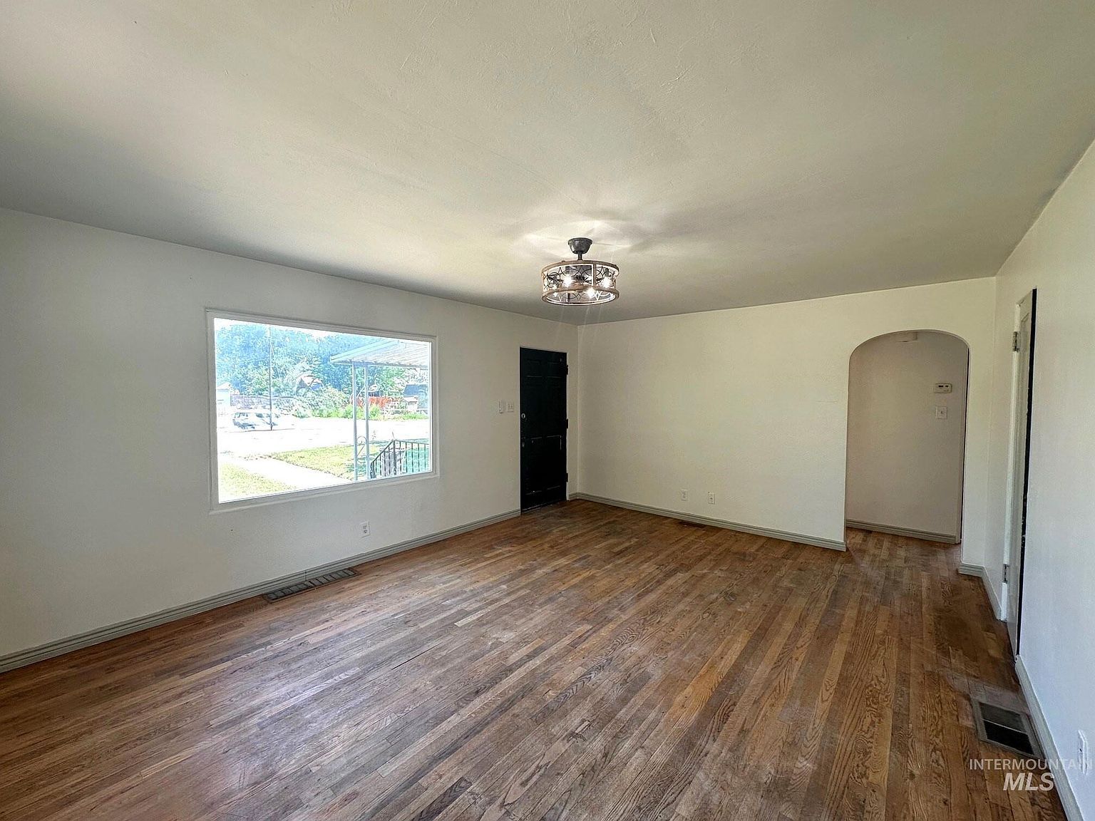 264 SW 10th Ave Ontario, OR 97914 - Thumbnail 3