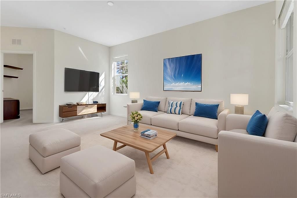 9345 La Playa Ct UNIT 2011 Bonita Springs, FL 34135 - Thumbnail 3