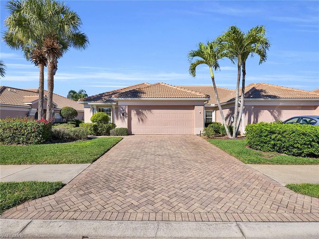10032 Majestic Ave Fort Myers, FL 33913 - Thumbnail 3