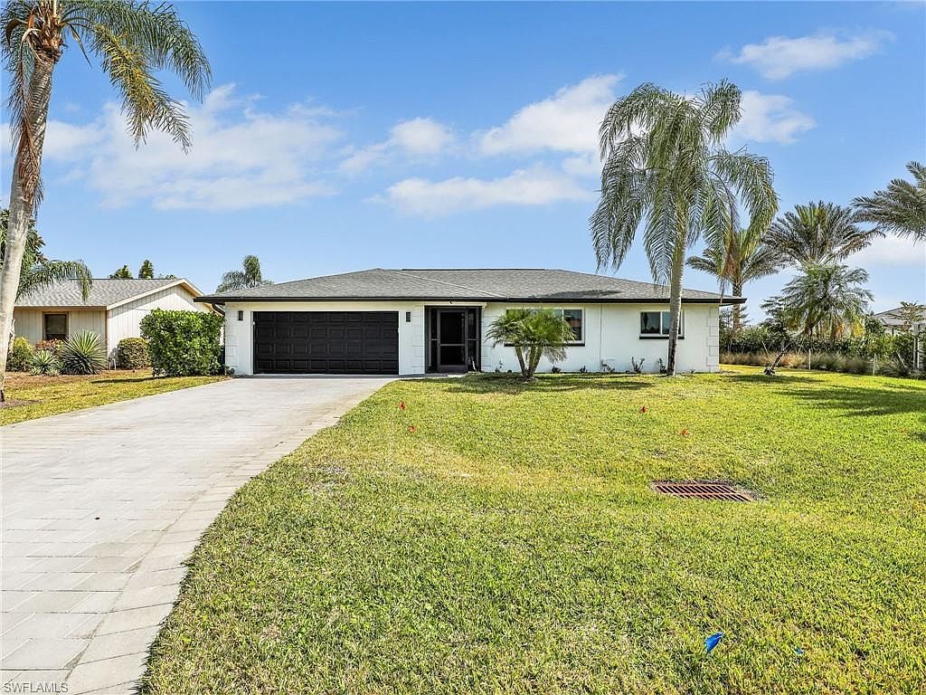 25093 Paradise Rd Bonita Springs, FL 34135 - Thumbnail 3