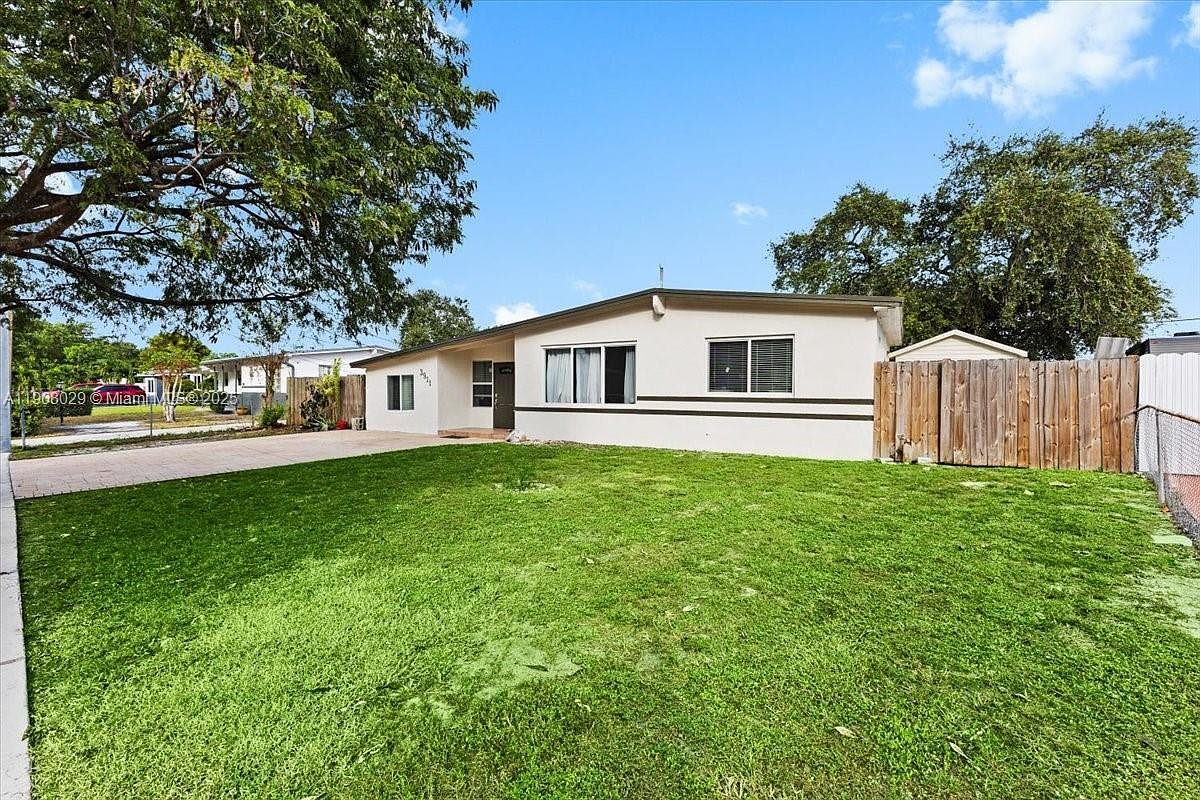 3911 SW 32nd Ave West Park, FL 33023 - Thumbnail 3