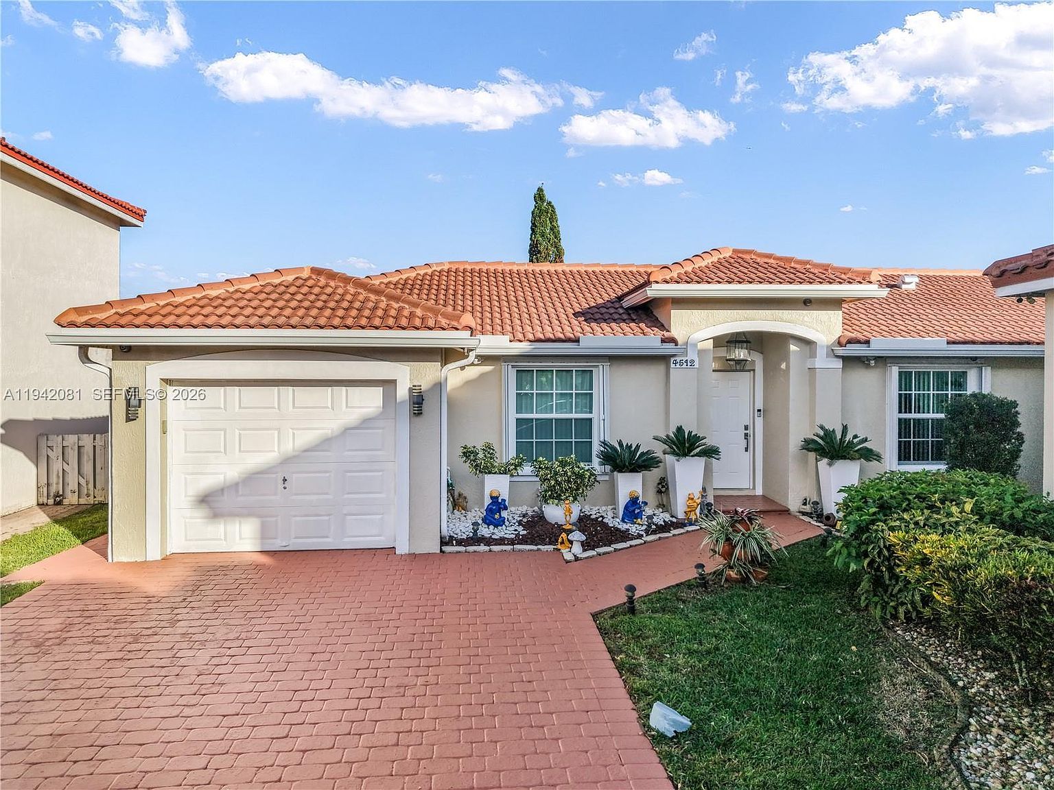 4512 NW 60th St Coconut Creek, FL 33073 - Thumbnail 3