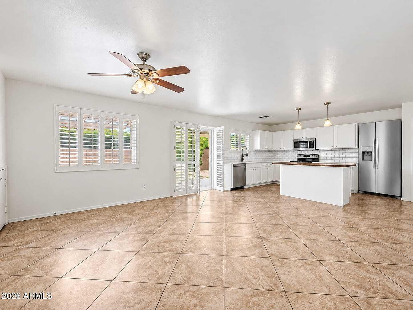 1725 E ANASTASIA Street San Tan Valley, AZ 85140 - Thumbnail 3
