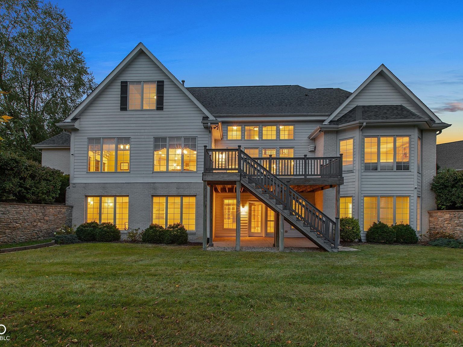 999 Box Turtle Ct Columbus, IN 47201 - Thumbnail 3