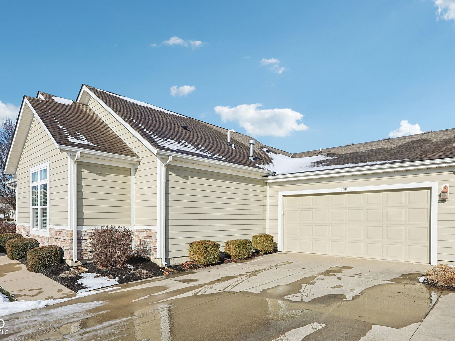 1091 Distinctive Way Greenfield, IN 46140 - Thumbnail 3