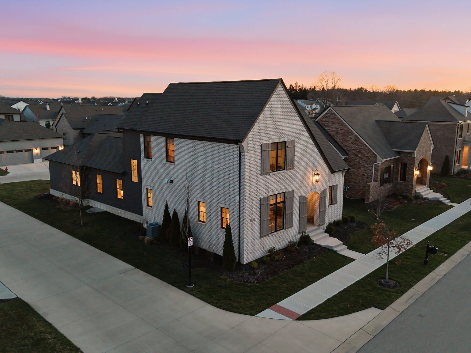 1541 Cantata Ln Westfield, IN 46074 - Thumbnail 3