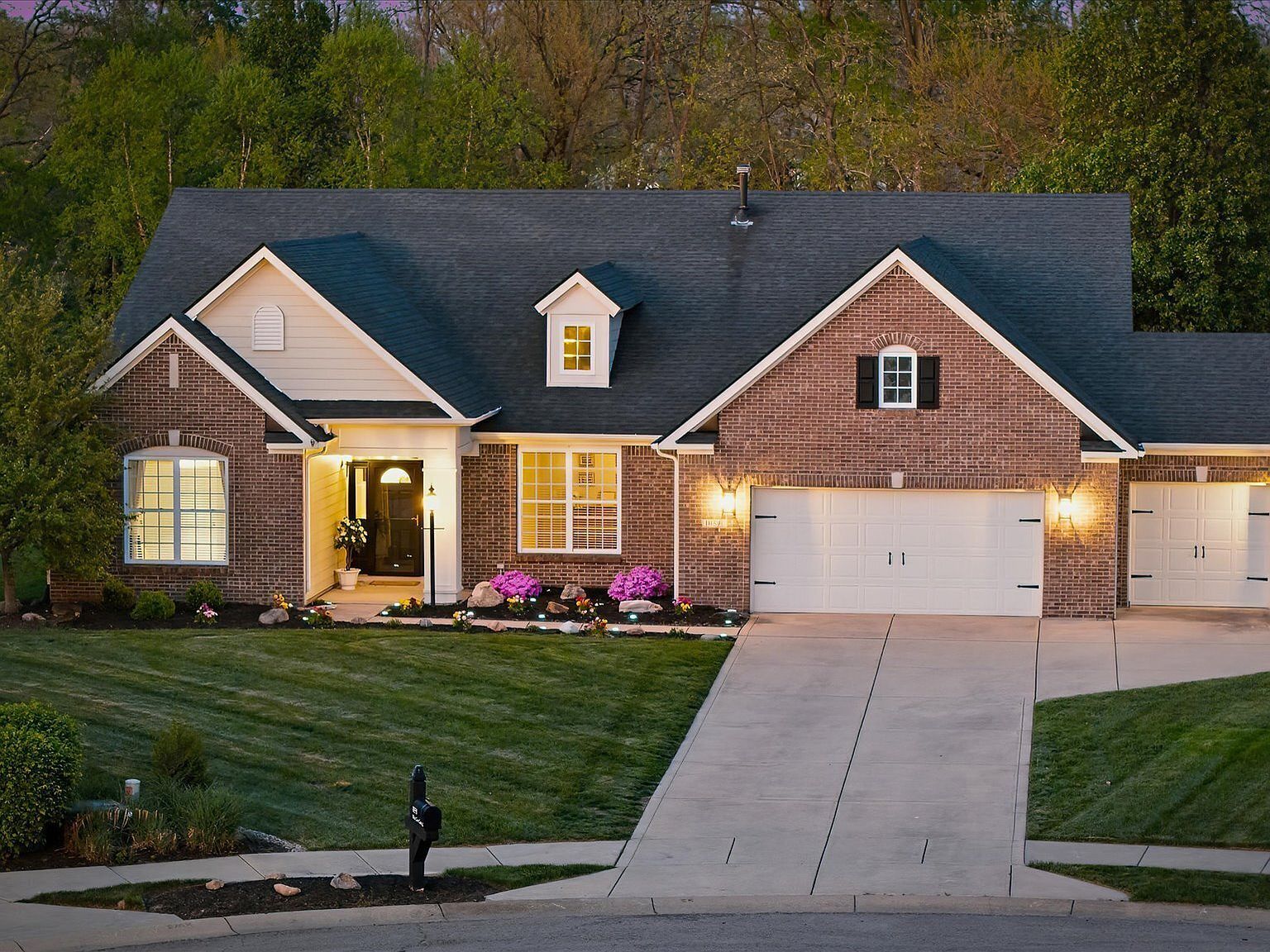 10591 Misty Cove Ln Fishers, IN 46040 - Thumbnail 3